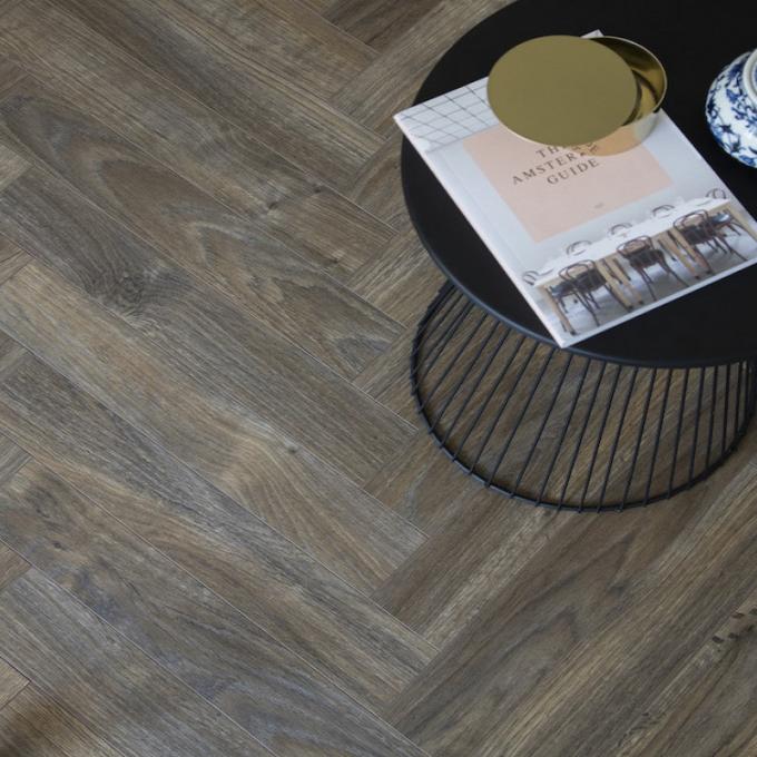 Panele podłogowe BerryAlloc Chateau Plus Java Brown B7311 AC5 8mm