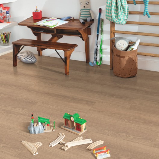 Panele podłogowe Egger NatureSense Aqua 24h AC4 Large Dąb Baronia brązowy EL2134 8mm