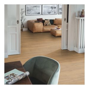 Panele podłogowe Egger NatureSense Aqua 24h AC4 Large Dąb Elva miodowy EL2096 8mm